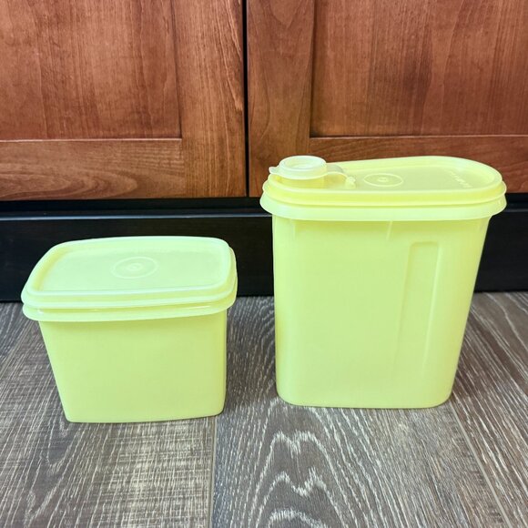 Vintage Tupperware Shelf Saver Stackable Container and Buddy Pitcher - Picture 2 of 16